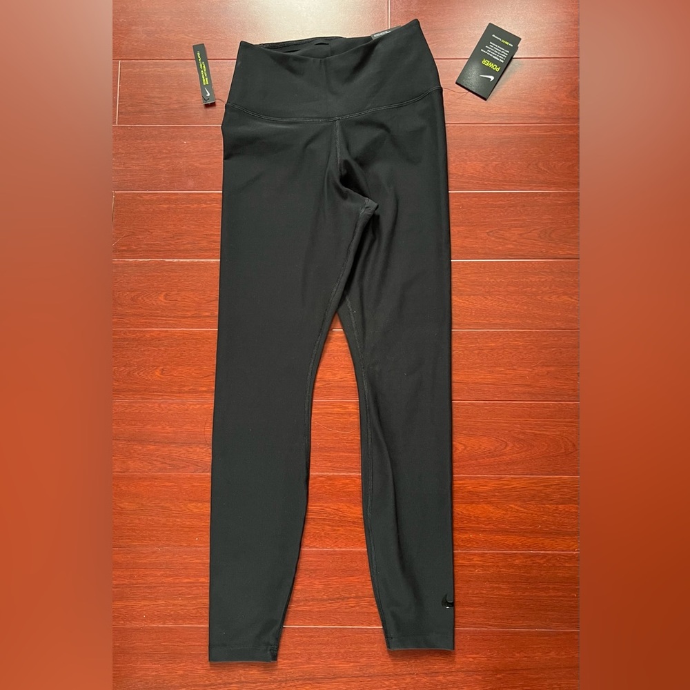 NIKE Sculpt Hyper Fit Legging